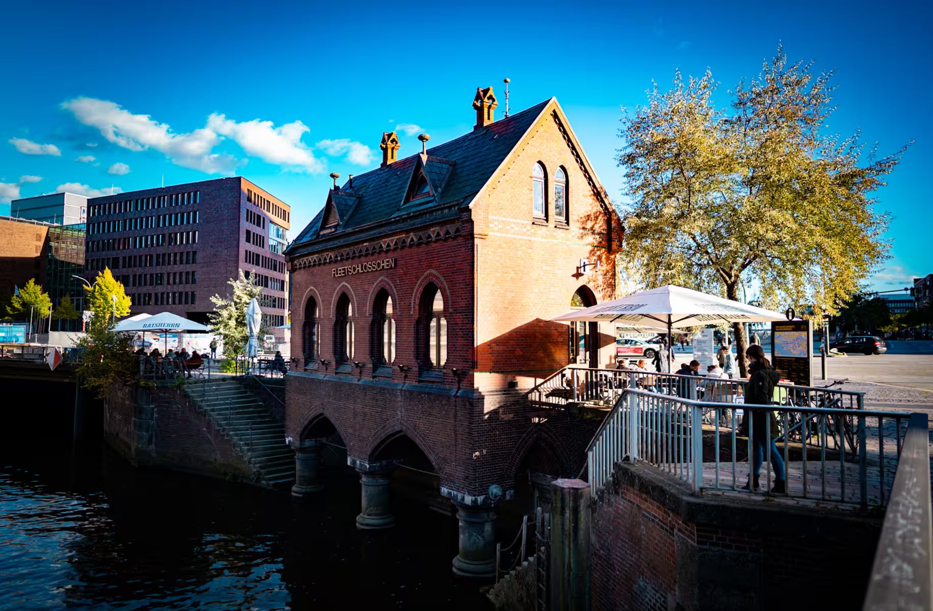 Fleetschlösschen in der Speicherstadt – Rätselstation im Stadtspiel Hamburg „Die Hafenchroniken“